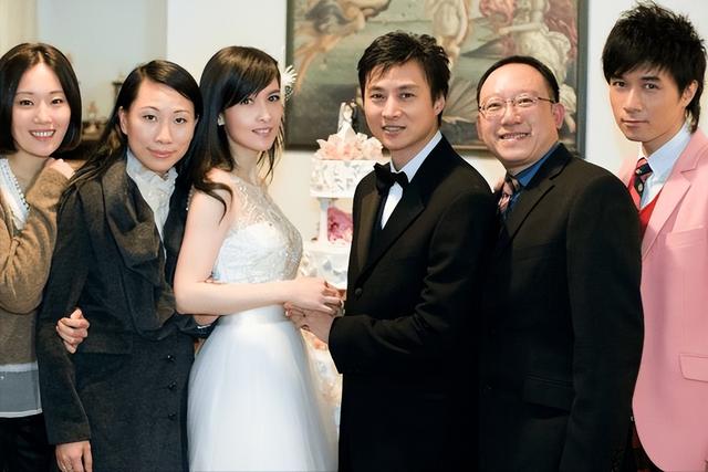 被戴8次绿帽子，3次被捉奸在床，这就是我们“玉女”守卫的爱情
