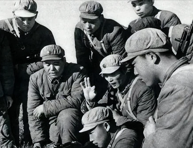 73年，毛主席想从军队里调一人当副主席，周总理立即心领神会