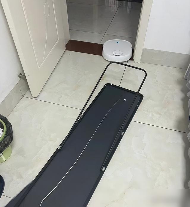 扫地机器人有必要买吗？体验了2年多，“憋了一肚子话”要说