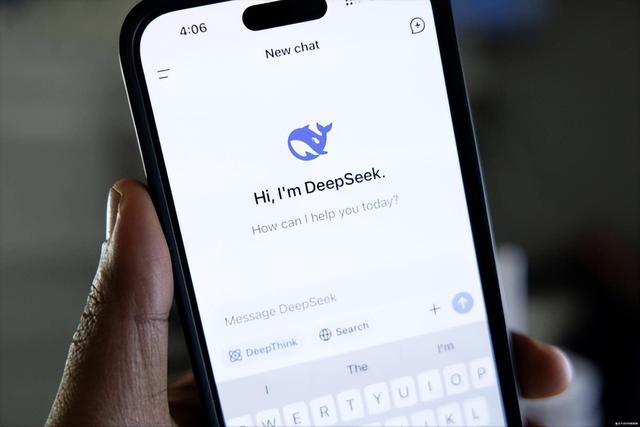 一旦美国进攻中国，中国能坚持多久？DeepSeek给出精准分析