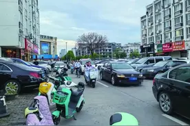 “关卡”重重！台州一小区居民苦恼：回家有点难图片