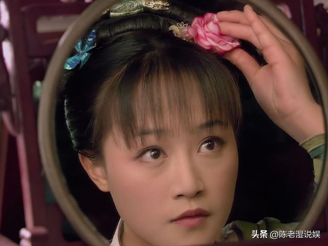 生万物庆功宴，不给杨幂留面子的蓝盈莹！终究搬起石头砸了自己脚