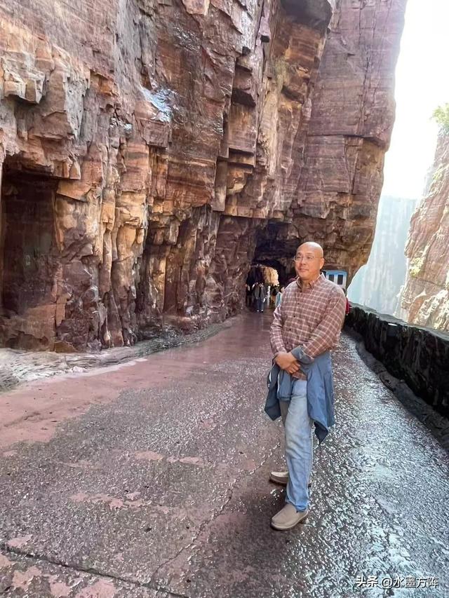 “自然观”名家采风与北京方阵艺术太行山写生基地挂牌