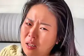 土家小木：小凤表姐婚姻彻底结束了，举动让人心疼，调整好心情！图片