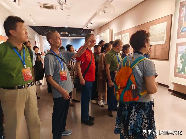 《铁道兵历史文化纪念园》开园一周年纪念仪式在徐州举行