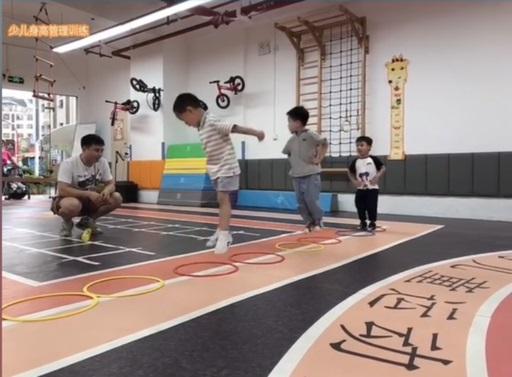 运动长高动作指导