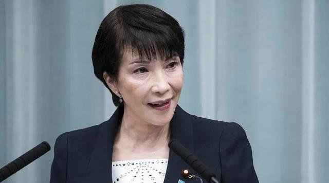 日本天皇亲自出山，对中国的反击正式开始，高市早苗憋出了一妙计