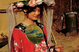 奇观天下｜建在沼泽地上的土楼，二百年屹立不倒图片