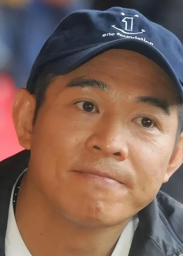 钱再多有什么用？62岁李连杰病情再次恶化，才懂成龙那番话含金量