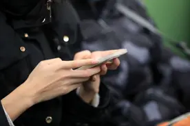 Facebook和Instagram全球死机 影响数十万用户 2小时内恢复正常图片