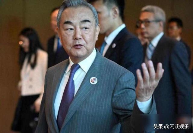 东盟会议再起南海争端，菲律宾硬扛中国，仲裁案成定时炸弹