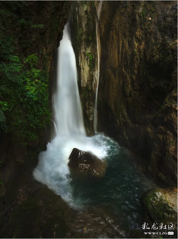 在尼珠河与山水私语。