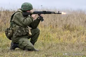 俄罗斯AK-74/AK-74M/AK-12系列突击步枪图片