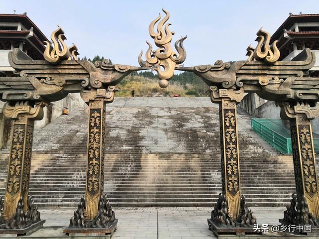 南部县寺外桃源景区：景村-乡镇-片区联动助力南西盐三县文旅发展
