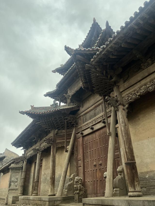 地上文物看山西，山西文物看汾城古建筑群