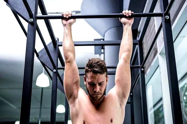 一个容易被低估的健身动作——引体向上，你能一次性做多少个？