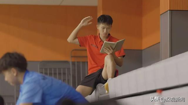 “冠军教练”的羽毛球课