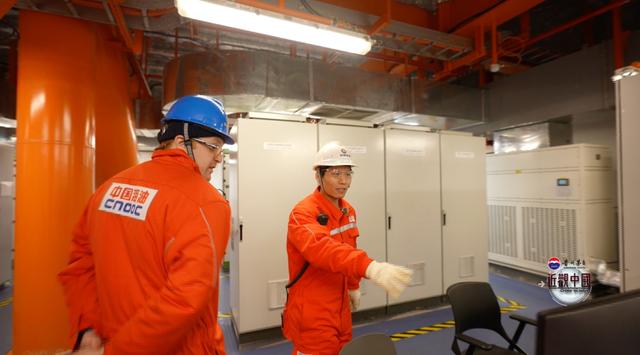 揭秘中国亿吨级海上油田日常，他们在渤海 “解锁” 地下迷宫