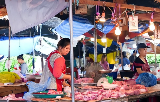 亚洲最穷国，落后中国30年，女性却惊人开放？很多土豪都想去定居