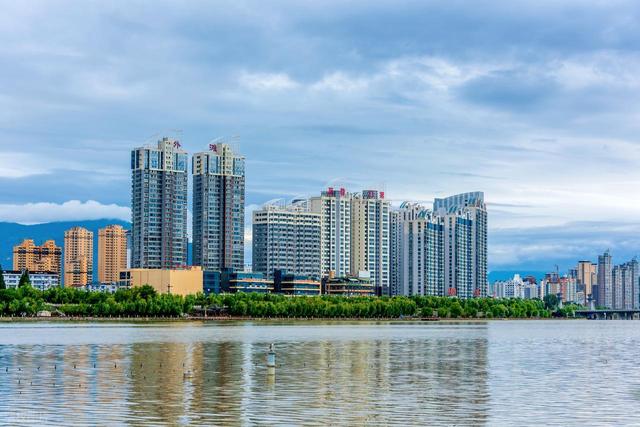 陕西省未来吃香的城市，不是咸阳、宝鸡，而是这座低调的城市