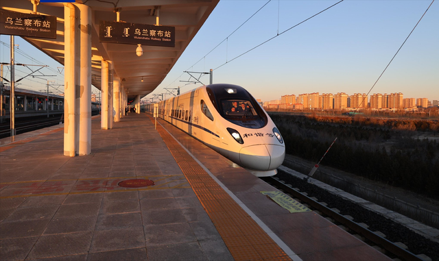 一个新晋的避暑之都，距北京300公里，比大同凉爽比张家口更好玩
