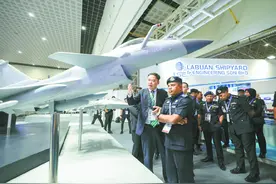 一鸣惊人！歼-10改变世界军工格局图片