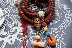 终于明白，为什么手串越盘越贵！图片