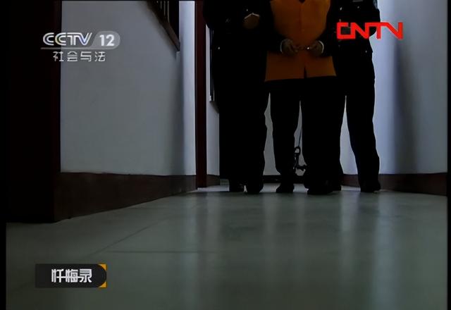11年，内蒙一女子每晚打麻将，从来没输过钱，丈夫在地窖找到原因