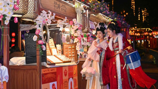 价格“大跳水”！飞飞飞成都体验新！玩！法