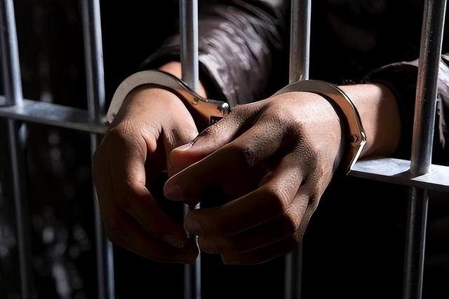 又有2名间谍被揪出？阅兵军机训练期间，2人违规放无人机拍摄被抓