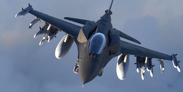 攻不了守不住，中国空军在西藏上空，被印度空军足足欺负了40年？