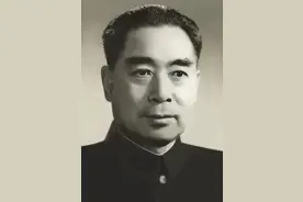 百岁失忆老人看到周总理照片，连喊三遍：“音容宛在，永生难忘”图片