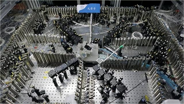 中国量子计算机研究，再次突破世界记录，比超级计算机快了亿万倍