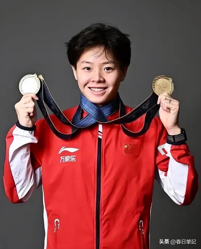 中国跳水队抵达新加坡！全红婵、昌雅妮缺席，陈芋汐称特别兴奋