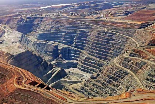 澳洲花56亿突破稀土技术，提纯度达94.5%，中国反制要失效？