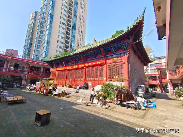 坐武局非空，50块走马观花游信阳