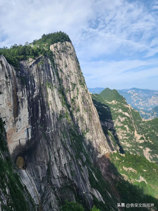 华山：说不尽的美，道不完的奇