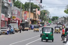 没钱了？斯里兰卡欠下120亿美元找中国帮忙，帮还是不帮？图片