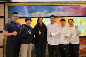 孙颖莎蒯曼为邱贻可庆生，林昀儒乒超联赛加盟山东魏桥？图片