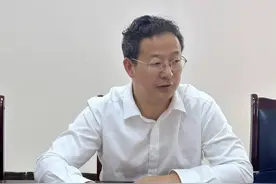 史仕新任成都师范学院党委副书记、院长图片