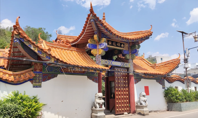 云南建水藏古寺！800 年黄龙寺，夏天 20 度还免门票！