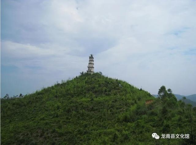 赣州地标（75）龙南罗坝塔：蔡氏家族集资建造