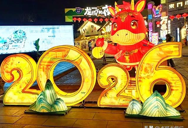 成都免费看灯会攻略：年味满城，哪里最值得去？