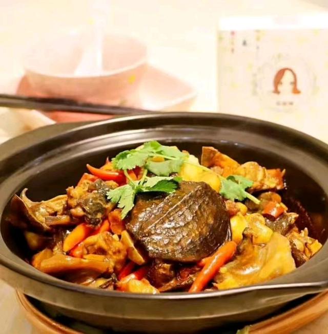江西吉安“笨鸟大”的文章，就像是勾人的小妖精，勾得我道心破碎
