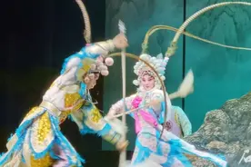 青春版《穆桂英大破天门阵》乌鲁木齐上演图片