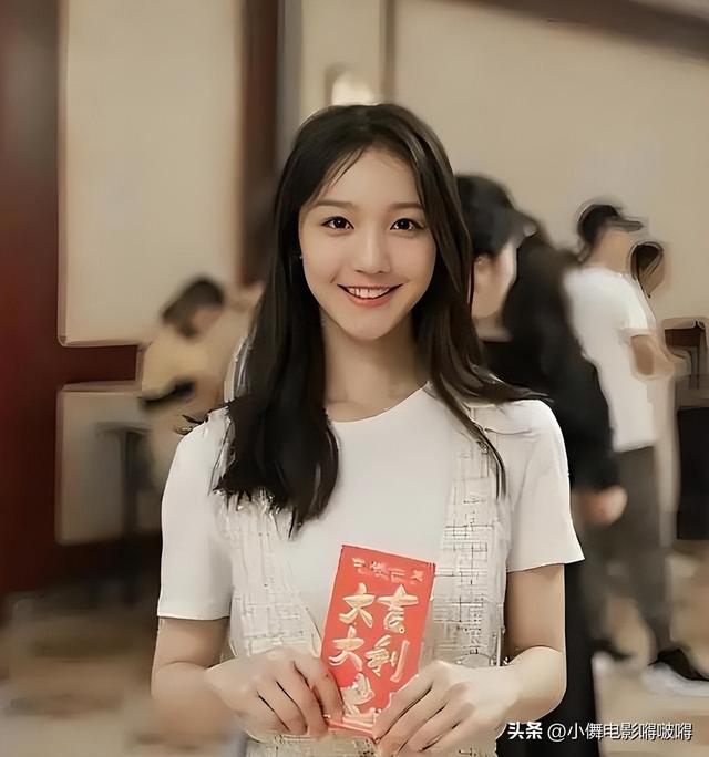 明明只是戏子，却把自己当大腕，论“耍大牌”，这6位明星够丢人