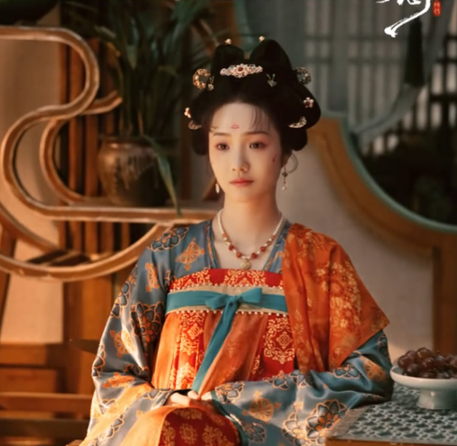 开播才5集，就收视第一，终于有可以让我熬夜狂追的古装剧了！