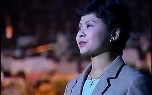 董文华不再沉默，揭露了曾经被“封杀”的原因，原来我们错怪了她
