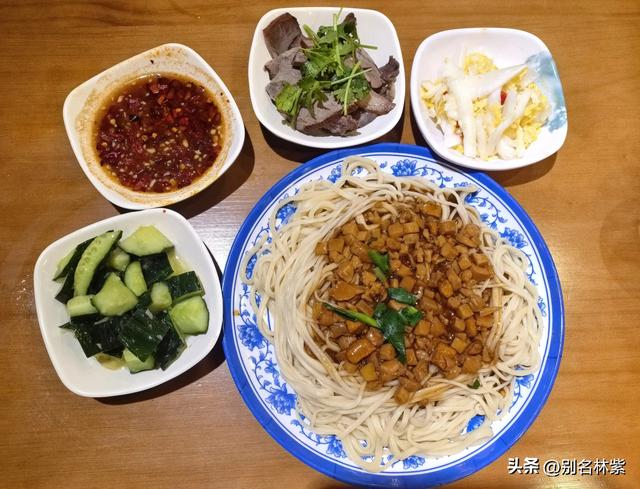 不报团，一个人在甘肃玩了13天，总花费4930元，我都去了哪些景点