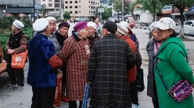 中国将迎来前所未有的死亡高峰，专家给出答案：是这些因素导致的